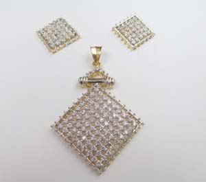 Beautiful American Diamond Pendant Set 